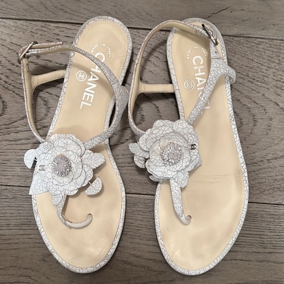 Chanel sandals - Picture 2 of 4